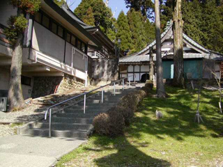 山頂南側展望台前