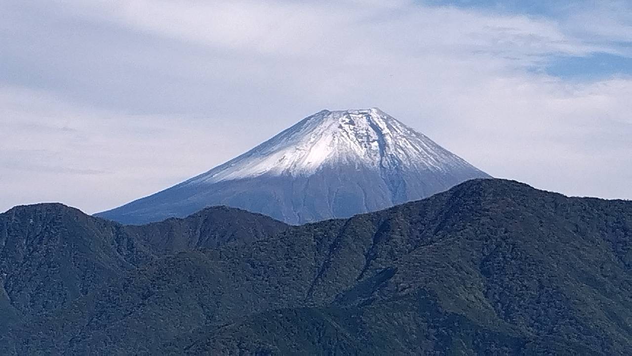 富士山初冠雪！